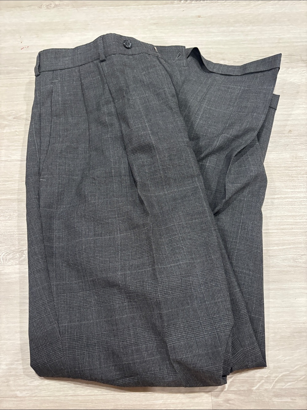 Men's Charcoal Glen Plaid Dress Pants - Classic Tailored Style